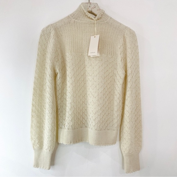 Doen Alpaca and silk mock neck lightweight cream sweater top - Picture 6 of 14